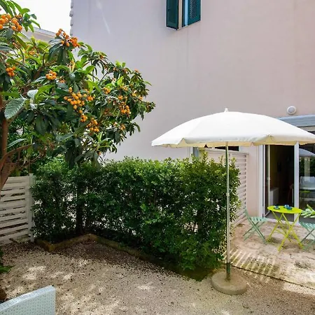 公寓 Al Giardino Del Nespolo